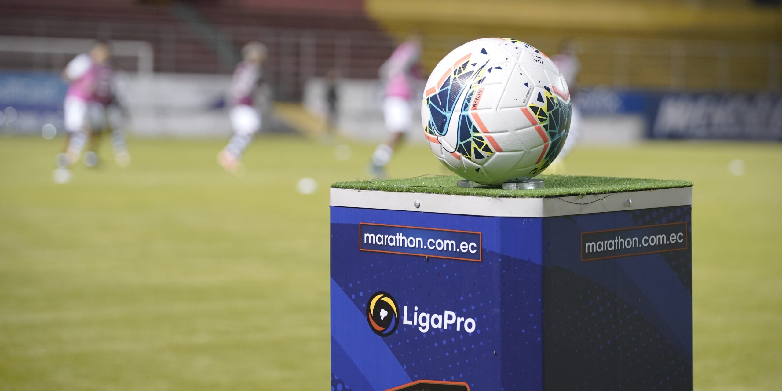 Liga Pro no se jugaría los fines de semana
