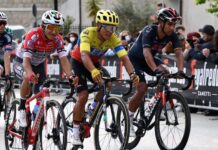 Ecuatorianos entraron juntos a la meta en la etapa 8