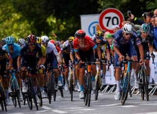 Richard Carapaz se mantiene en el noveno lugar de la clasificación general tras la sexta etapa del Tour de Francia