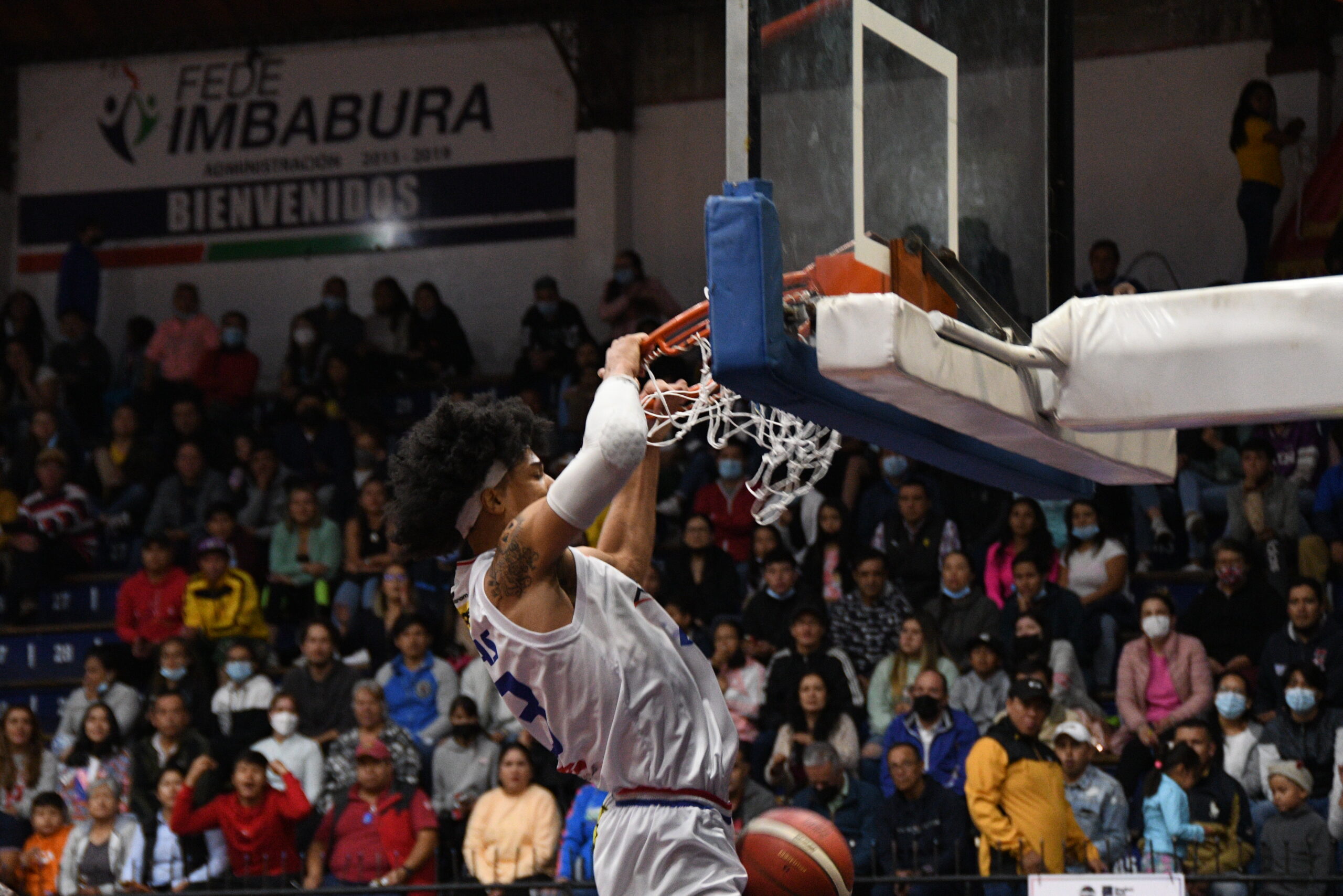 Club Piratas ganó, gustó y canasteó en el Leoro Franco