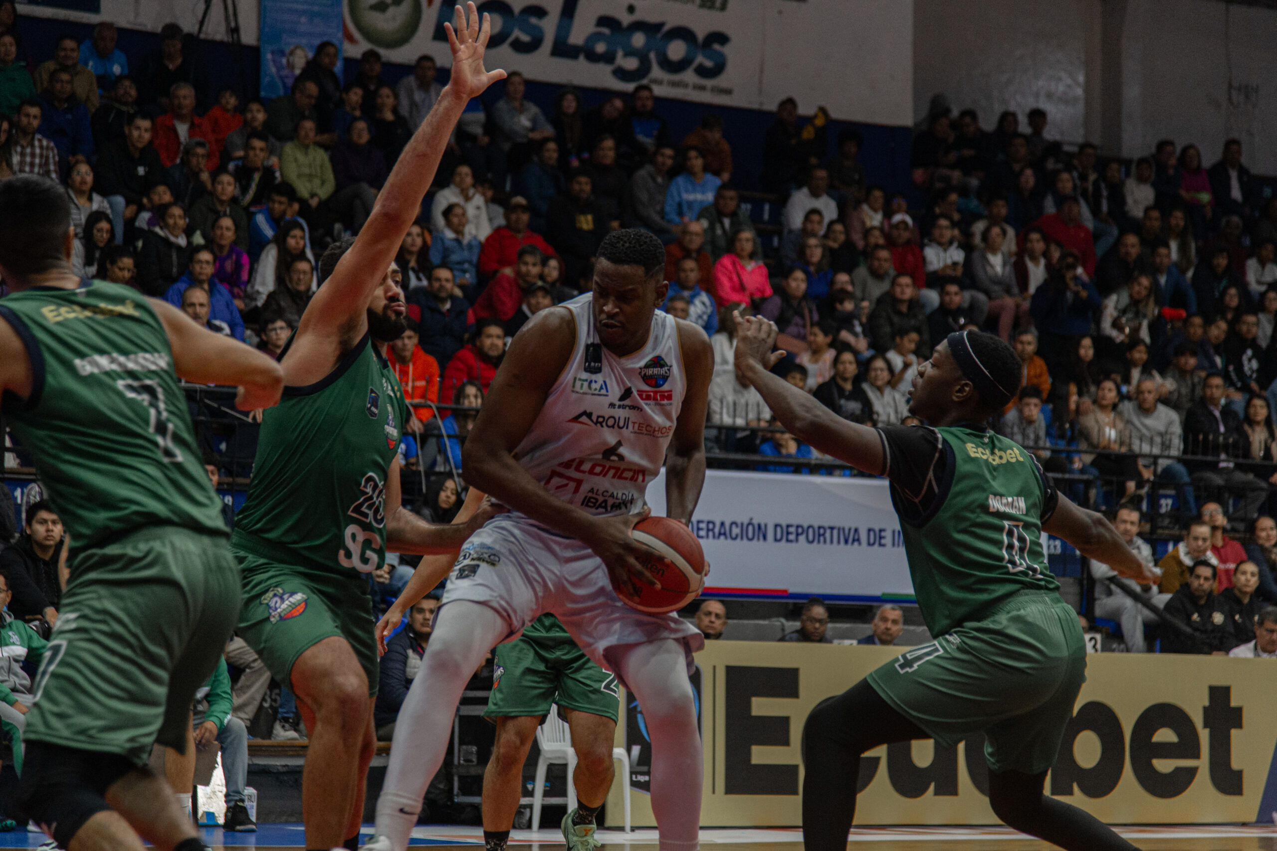 Piratas logra nuevo triunfo en la Liga