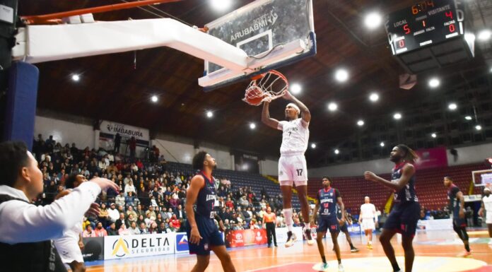 Piratas vuelve a su fortín